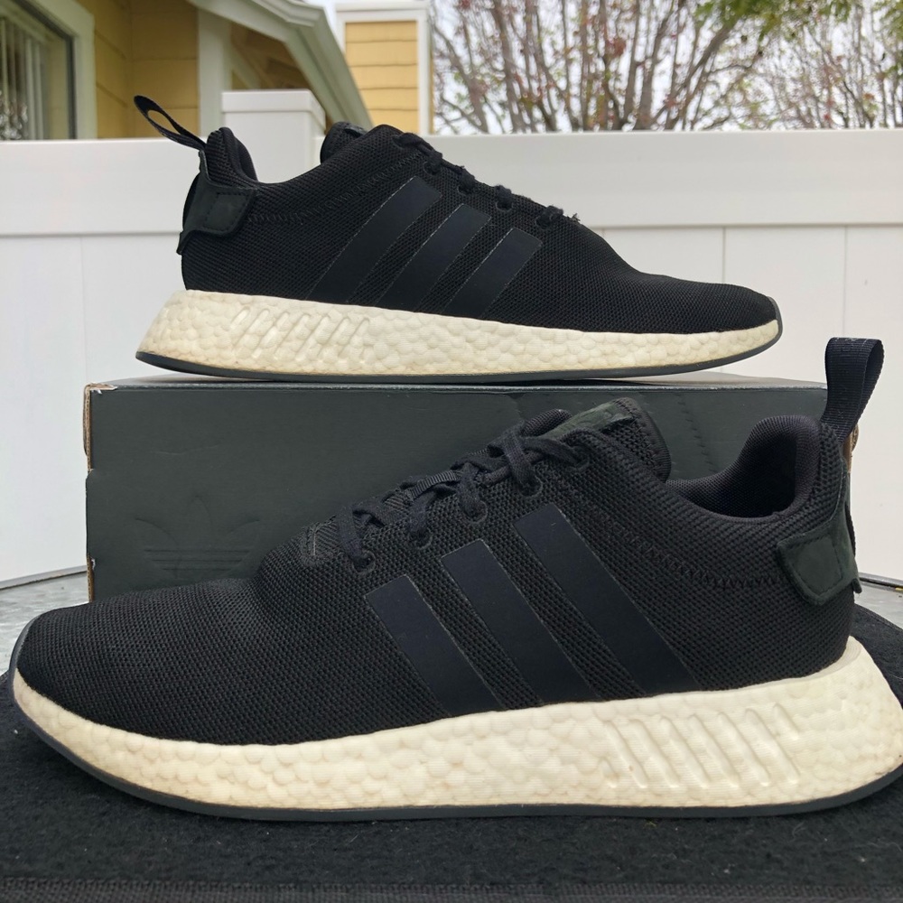 Mens adidas NMD R2 boost core black size 10.5